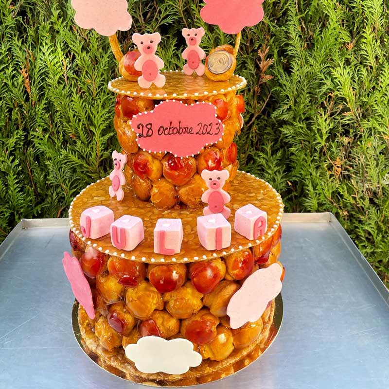 Croquembouche